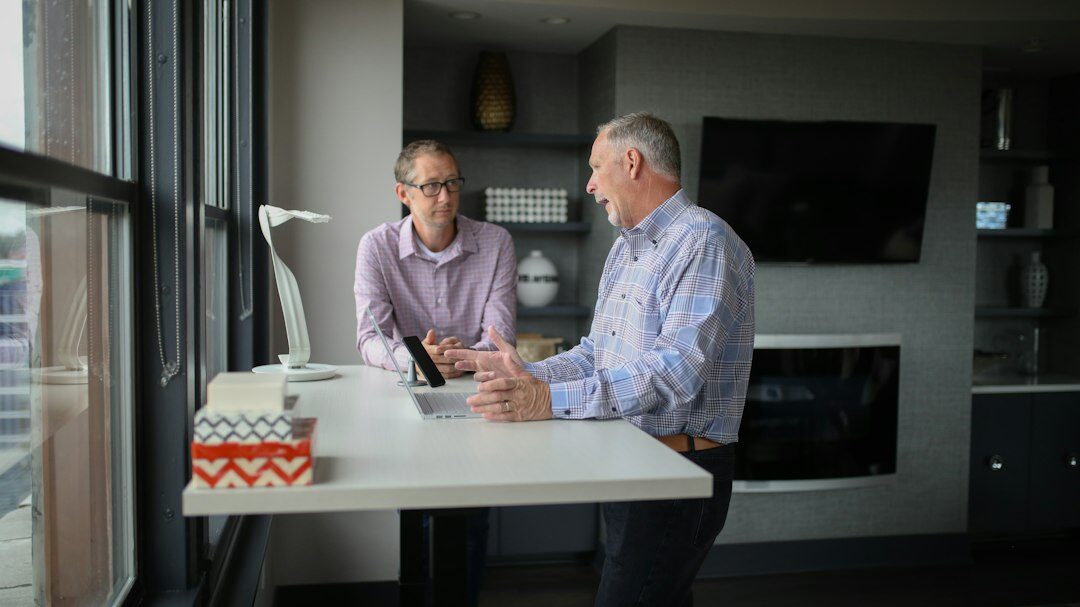 health insurance advisor meeting client